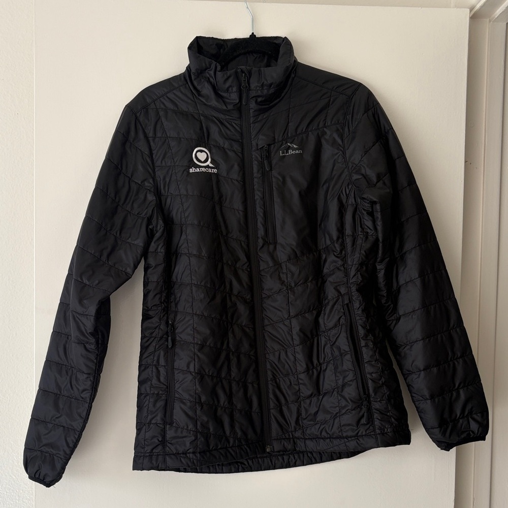 L.L. Bean Black Light Packable Puffer Jacket Like New